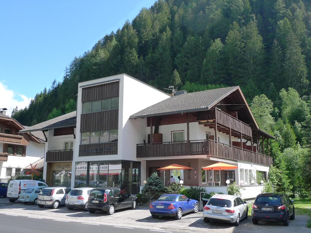 Hotel Stifter Lutago Extérieur photo