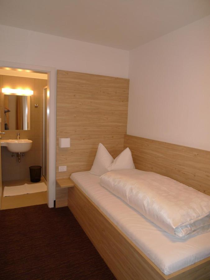 Hotel Stifter Lutago Extérieur photo