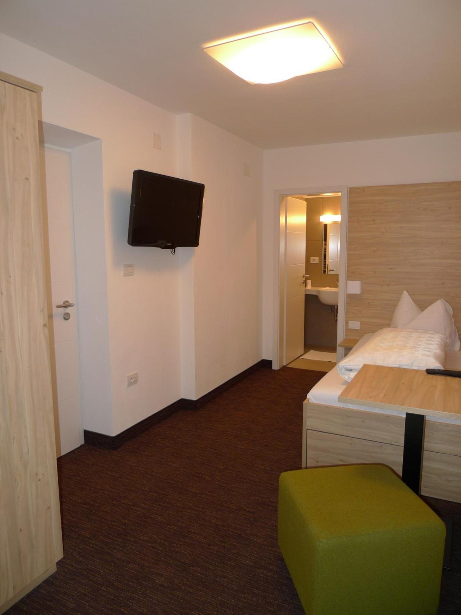 Hotel Stifter Lutago Extérieur photo